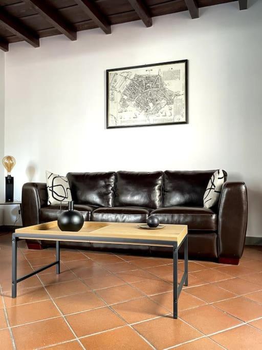Wonderful Central Apartment! 曼托瓦 外观 照片